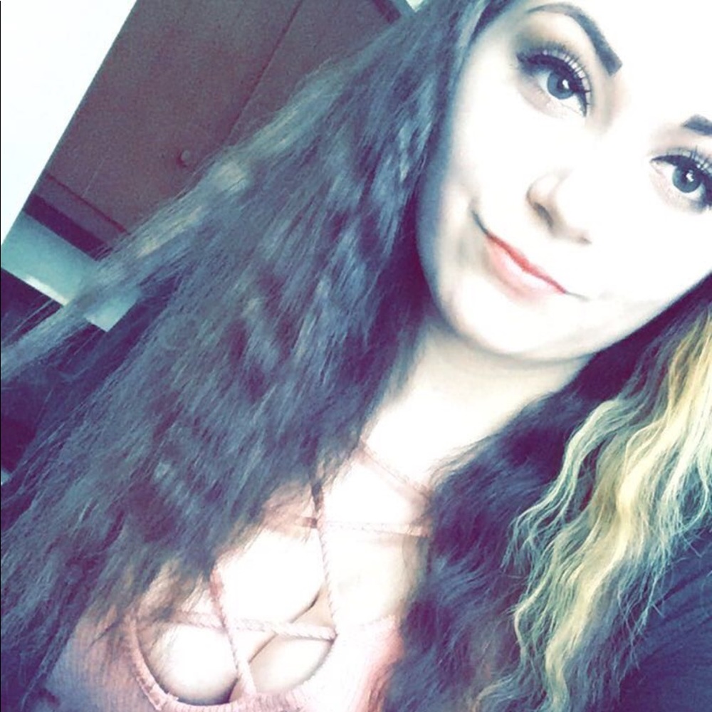 Meet your Posher, Breanna